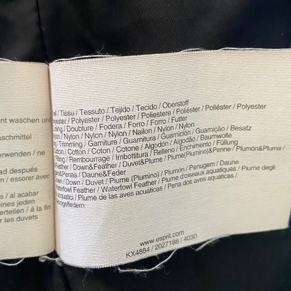 Esprit black down puffer coat removable fur collar - Picture 15 of 15